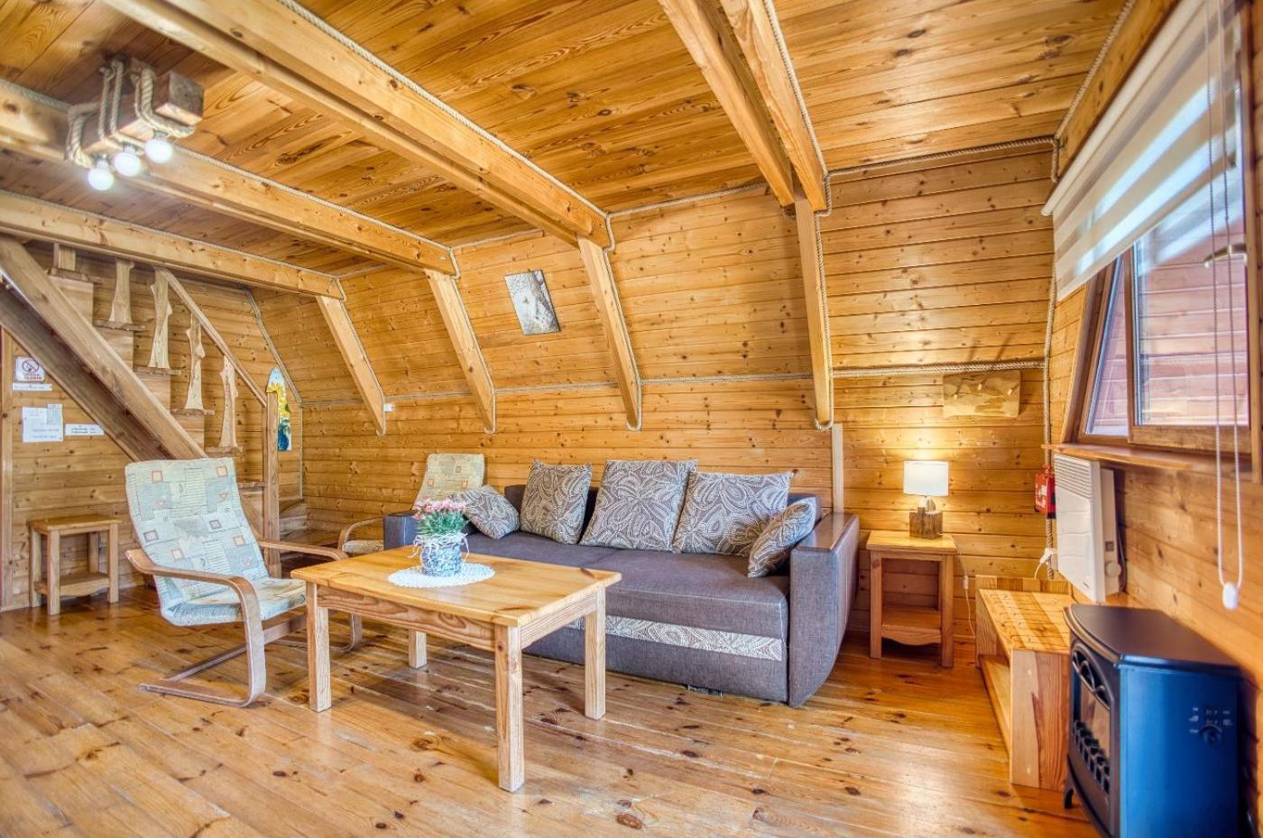 Domki Pod Lipa. Liszna Esterno foto